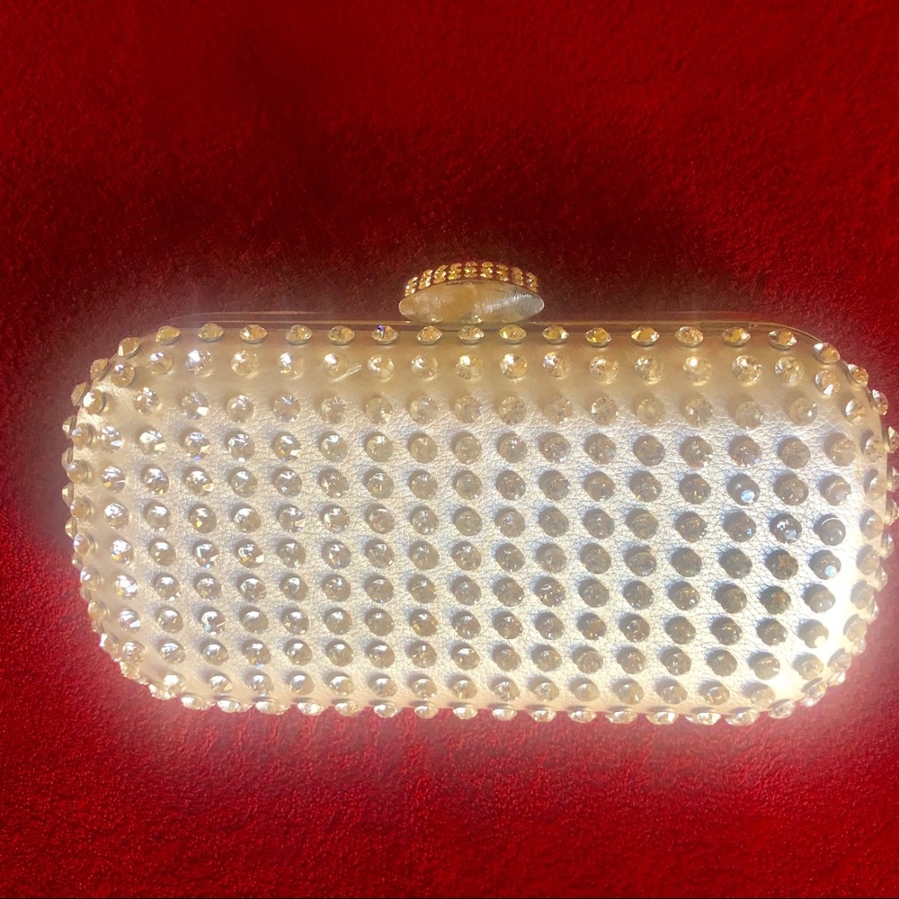 RHINESTONE CLUTCH
